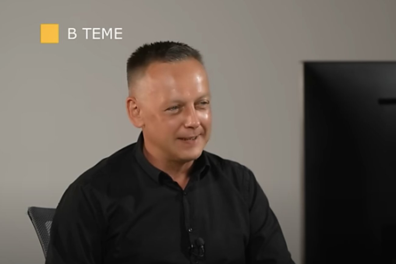 Tomasz Szmydt prowadzi wywiady w BelTA. Mówi, że jest dziennikarzem