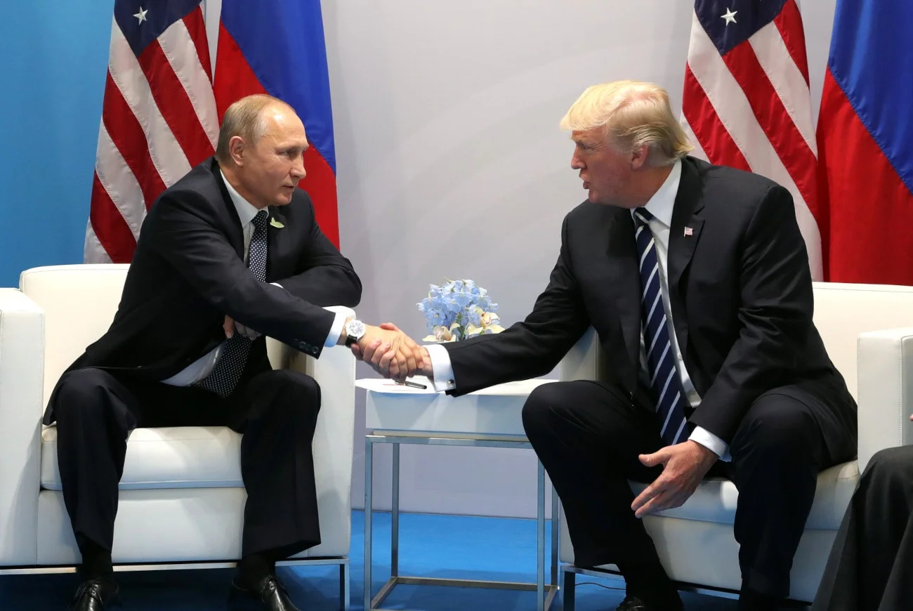 "To idealne miejsce". Dlaczego spotkanie Trump-Putin odbywa się na Alasce? Na zdjęciu: spotkanie w 2017 roku w Hamburgu.