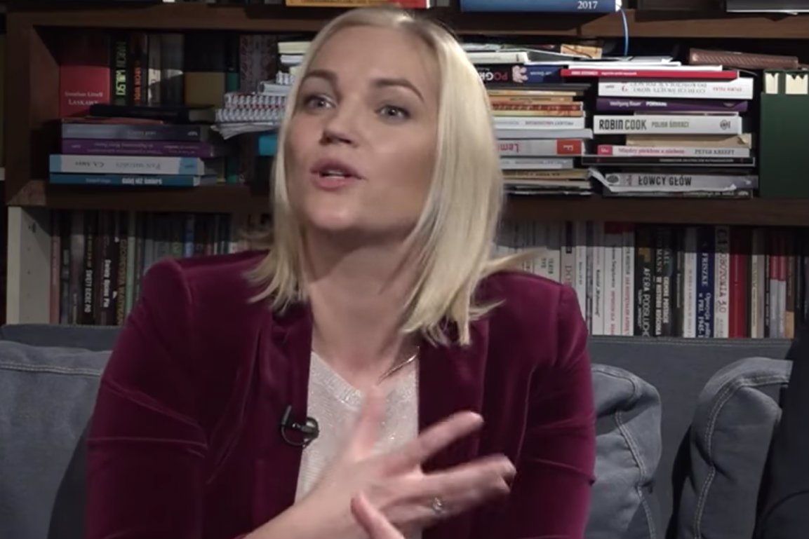 Dominika Figurska to gwiazda TV Republika i prawicowa celebrytka. Radna PiS będzie kandydatką partii w wyborach do Parlamentu Europejskiego - ustalił tygodnik "Wprost".