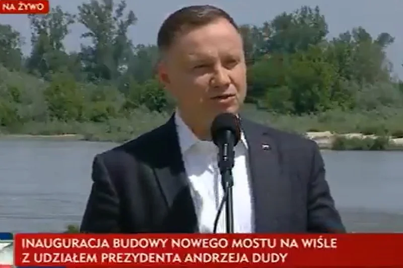 Andrzej Duda inaugurował budowę nowego mostu na Wiśle.