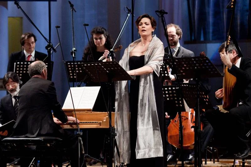 OBERTA MAMELI PODCZAS KONCERTU ALESSANDRO SCARLATTI - " LA
GIUDITTA " W RAMACH FESTIWALU MISTERIA PASCHALIA /