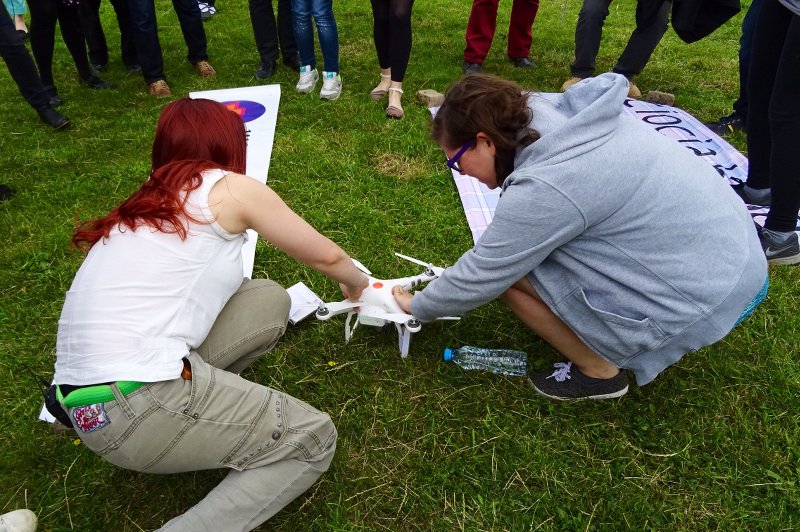 Dron aborcyjny z Niemiec jest już w Polsce. Przywiózł do Słubic tabletki wczesnoporonne