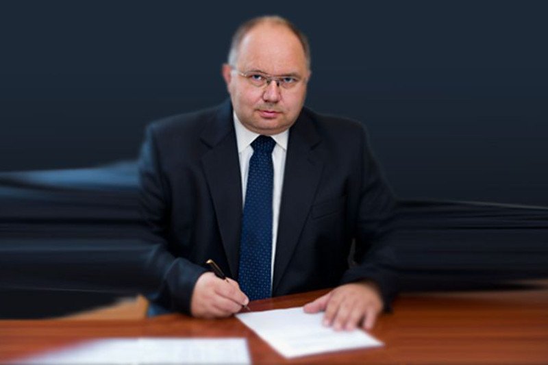 Czy radny Mariusz Janas (PiS) publicznie mówił, że związkowczyni "robi loda" prezydentowi miasta? Każde z nich przedstawia inną wersję wydarzeń, sprawa trafi do przewodniczącego Jarosława Kaczyńskiego.