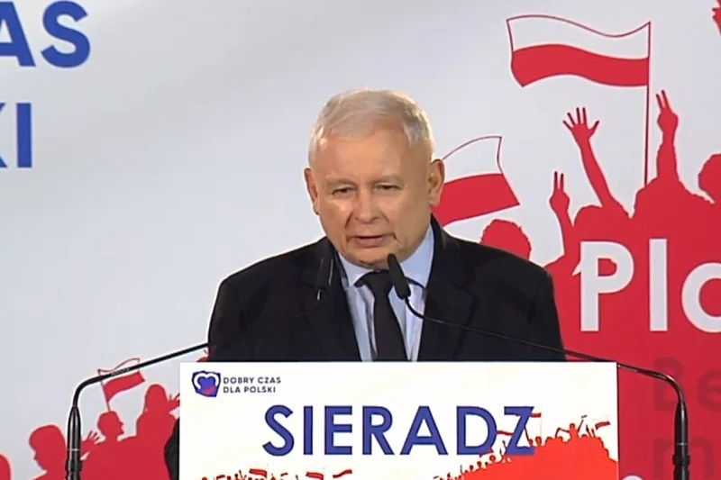 Jarosław Kaczyński wychwalał w Sieradzu Janusza Wojciechowskiego.