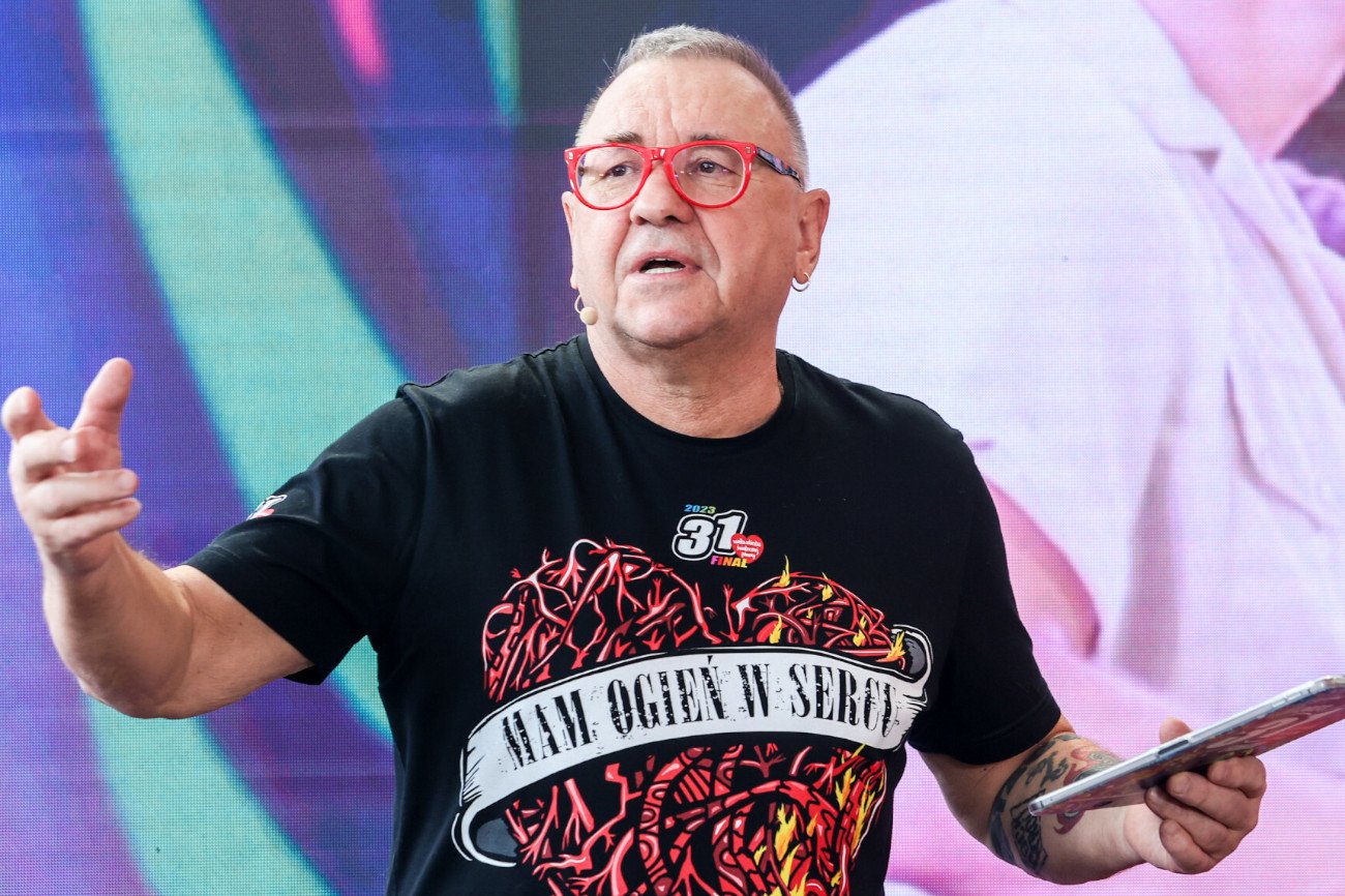 Jerzy Owsiak zareagował na aferę z mężem Elżbiety Witek.