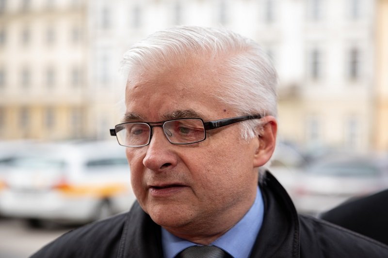 "Gazeta Polska" ma wpłacić pieniądze na WOŚP. Jest wyrok ws. Włodzimierza Cimoszewicza.