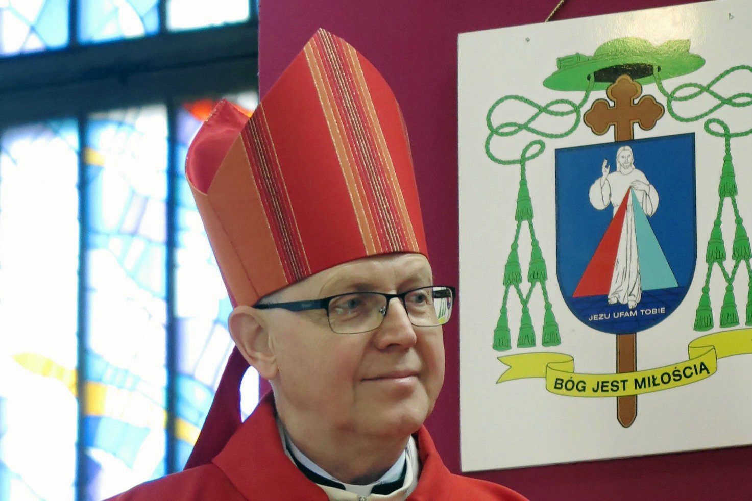 Biskup Piotr Libera deklaruje "zero tolerancji" dla duchownych molestujących dzieci. Niezależnie od ich rangi.