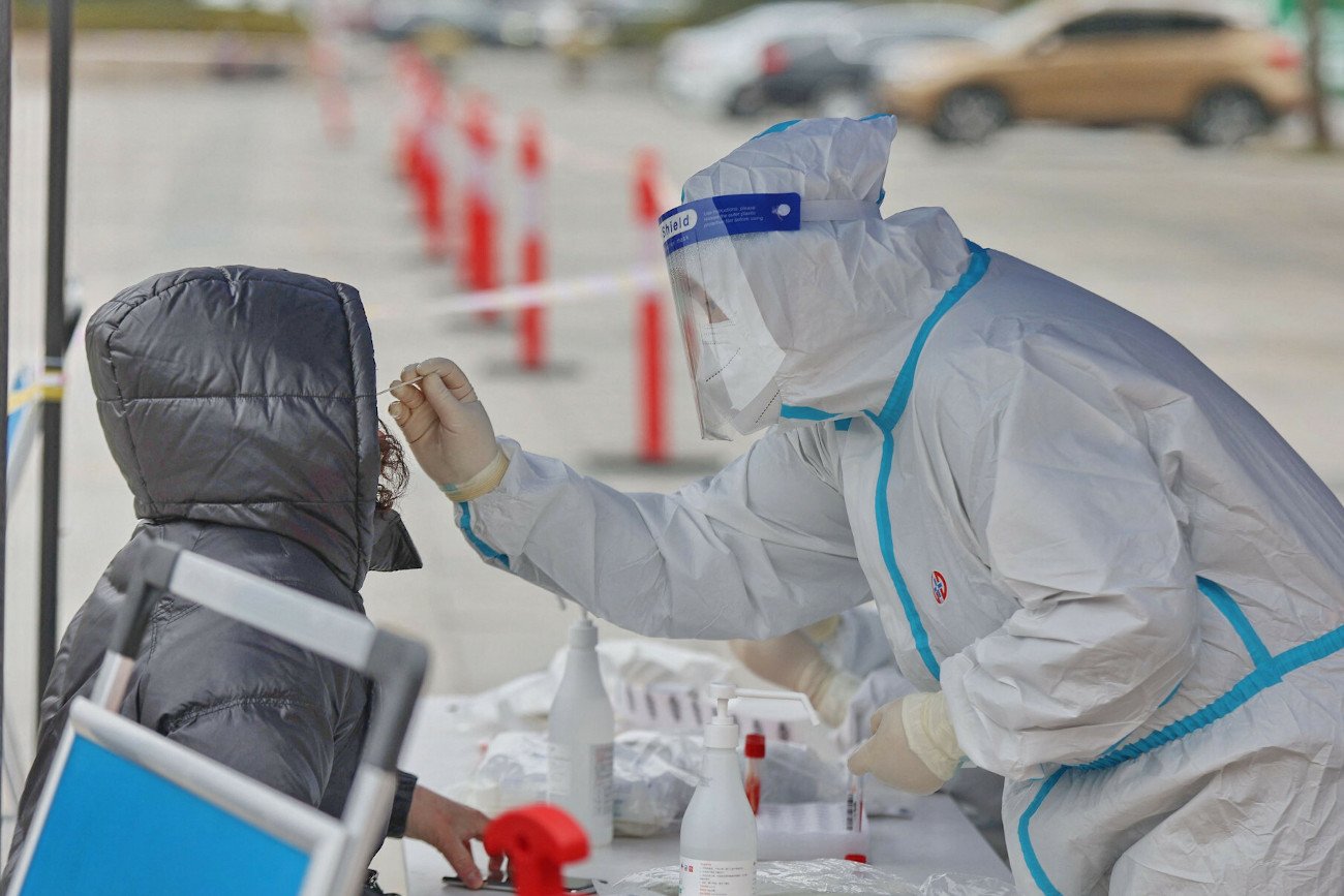 Ile zakażeń koronawirusem 29 marca? Nowy raport MZ o COVID-19