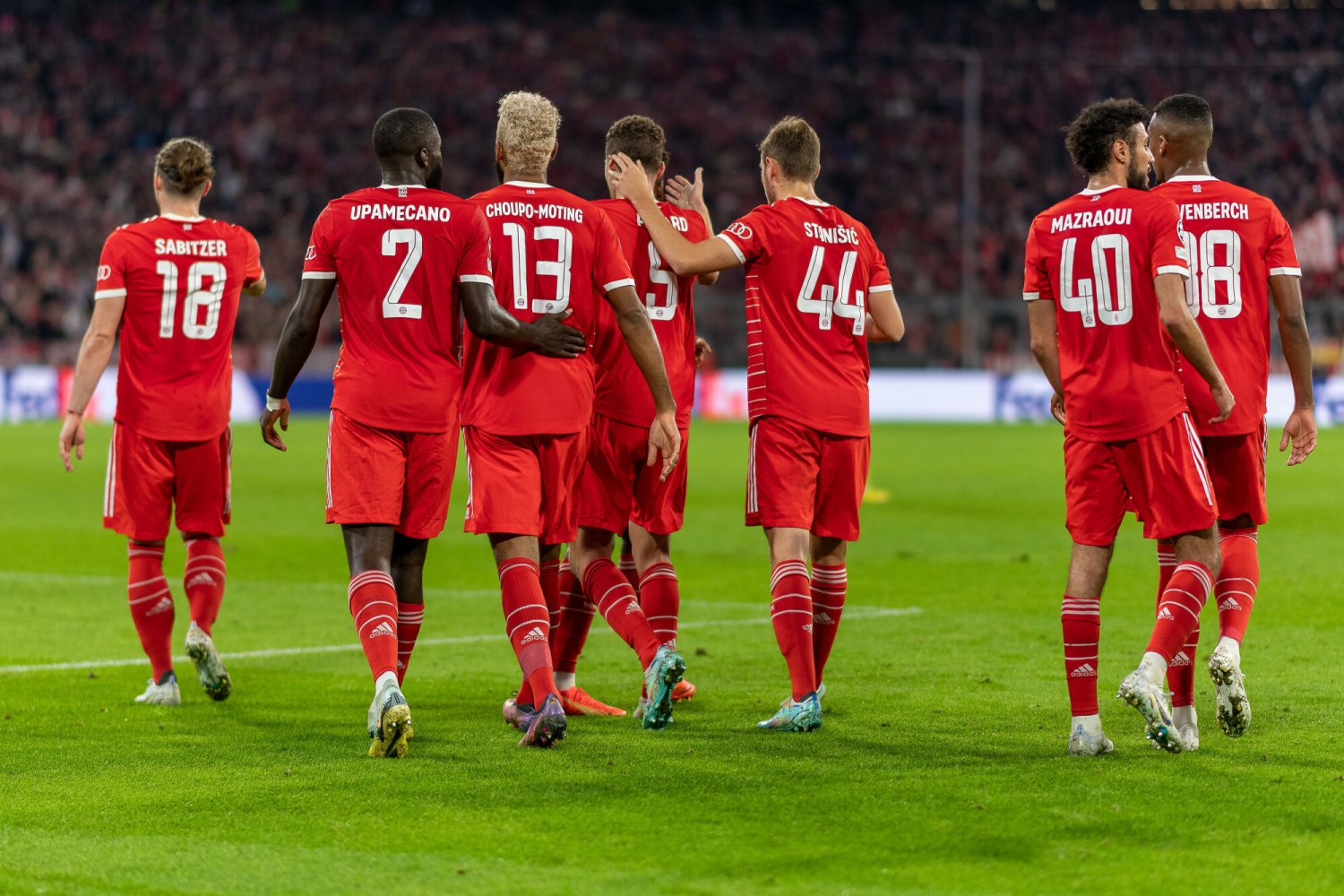 Niebywały wyczyn Bayernu w Lidze Mistrzów. Barca niezbyt ładnie pożegnała się z elitą