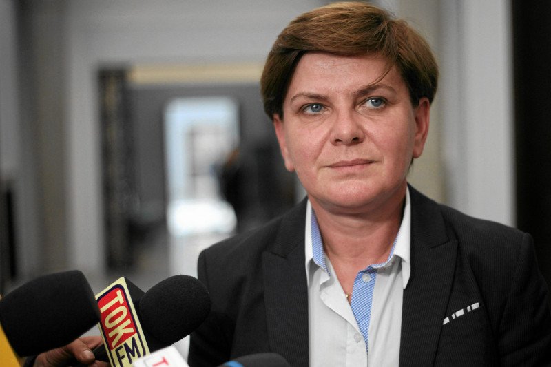 Beata Szydło - druga po prezesie Jarosławie Kaczyńskim. Zaczynała jako burmistrz małej miejscowości, dziś ma szansę zostać premierem.