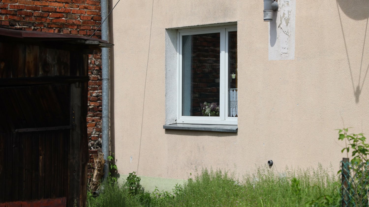 Prokuratura wszczęła śledztwo ws. pobicia 9-miesięcznego Nikodema w Tomaszowie Mazowieckim.