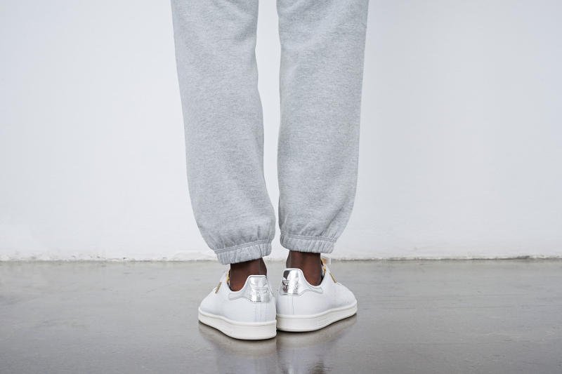 Szary dres to klasyka.