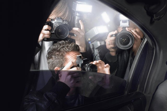 Sława z dala od fleszy jest naprawdę możliwa?