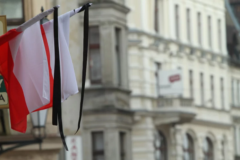 Żałoba po śmierci Jana Olszewskiego potrwa od północy z czwartku na piątek 14 lutego do godziny 19 w sobotę 16 lutego.