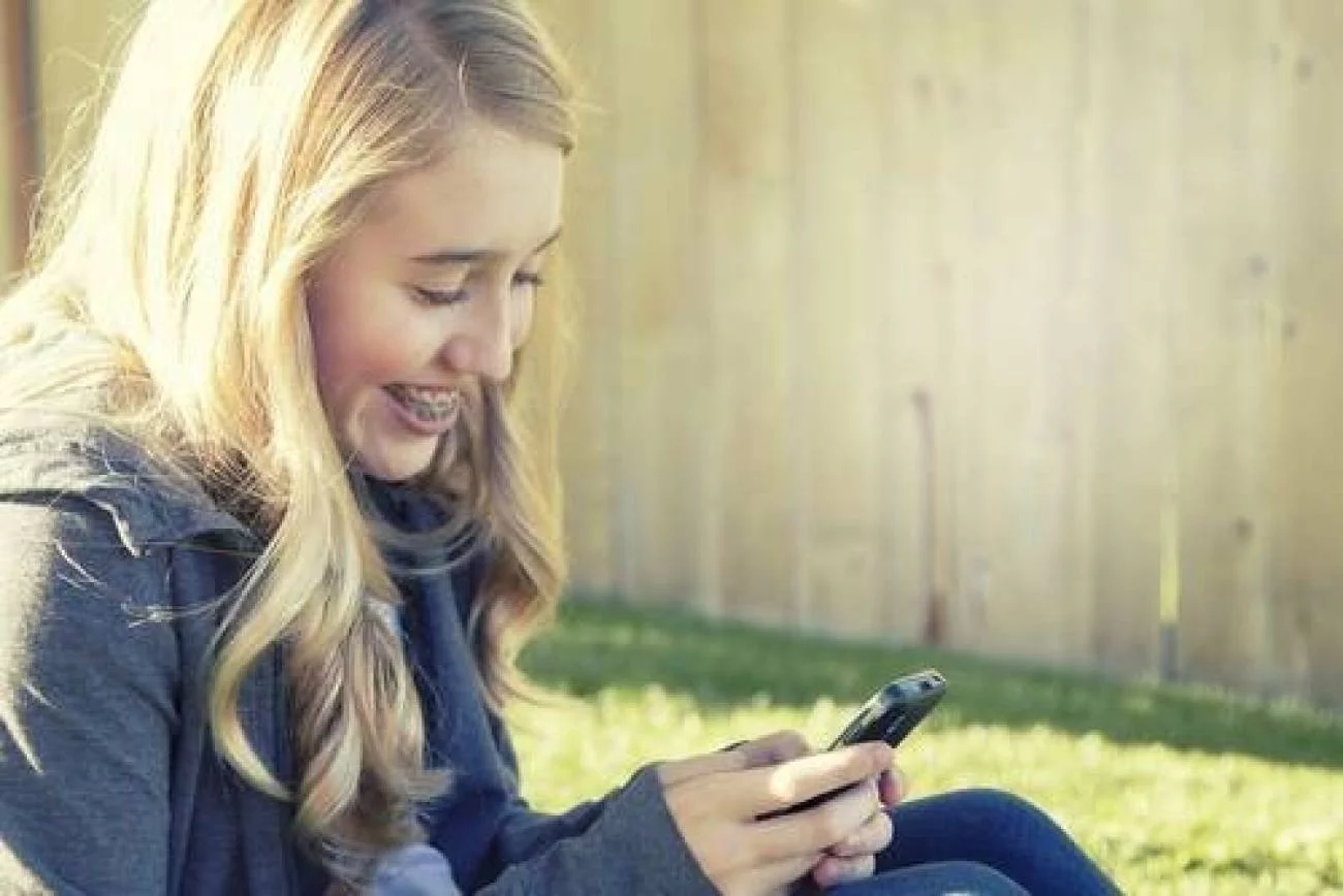 Z badań przeprowadzonych przez Facebooka wynika, iż Instagram jest bardzo szkodliwy dla milionów młodych użytkowników.