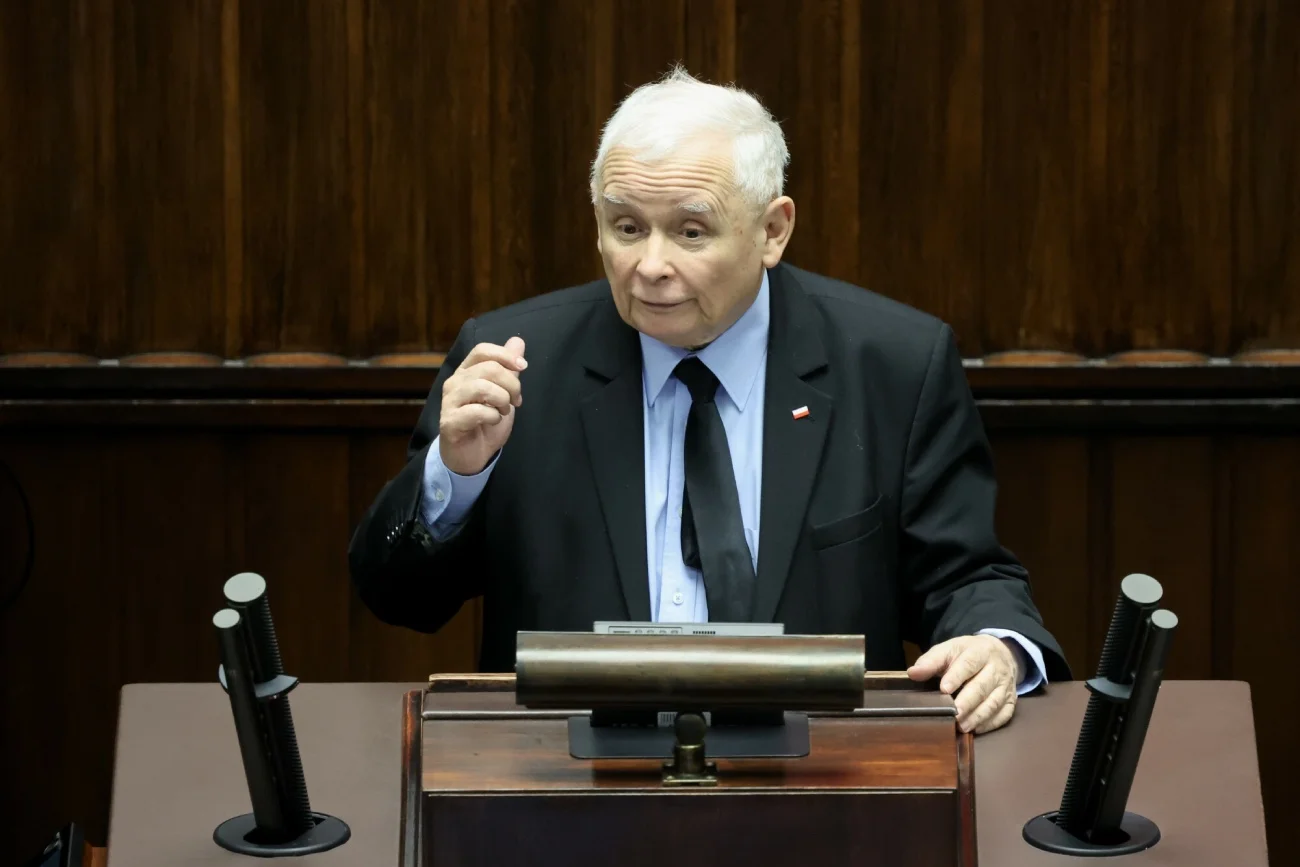 Jarosław Kaczyński w Sejmie. Po tych słowach doszło do awantury