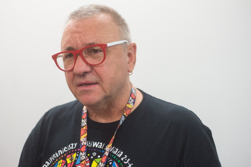 Jurek Owsiak namawia dziennikarzy, aby opuścili Trójkę.