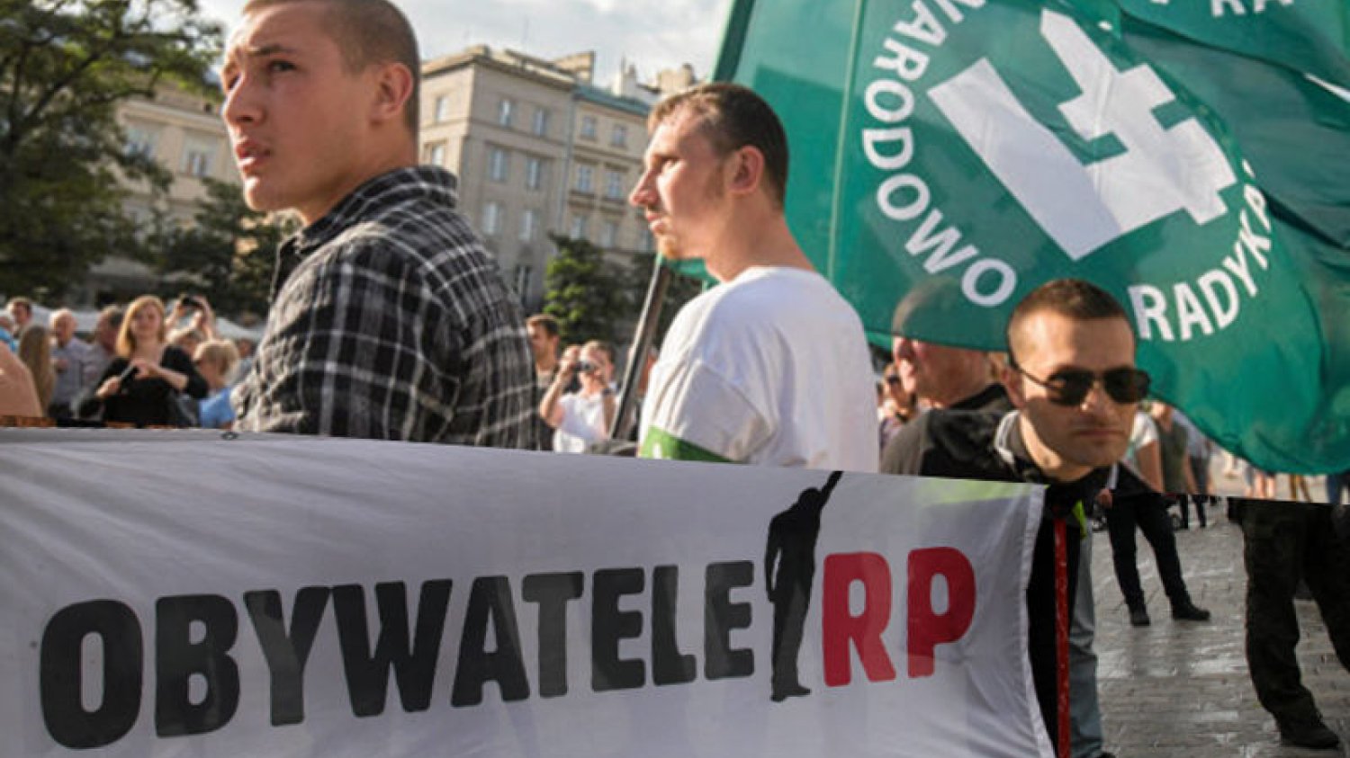 ONR–owcom i Obywatelom RP wstęp zakazany. Muzeum w Łodzi nie życzy sobie ich wizyty w rocznicę wybuchu wojny. Na zdjęciu powyżej – manifestacja ONR w Krakowie, poniżej - Obywateli RP we Wrocławiu.