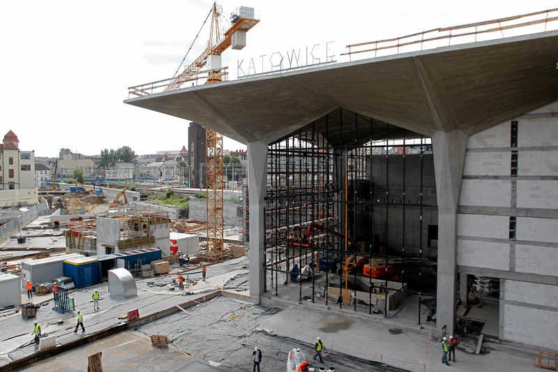 W Katowicach powstaje nowy dworzec kolejowy