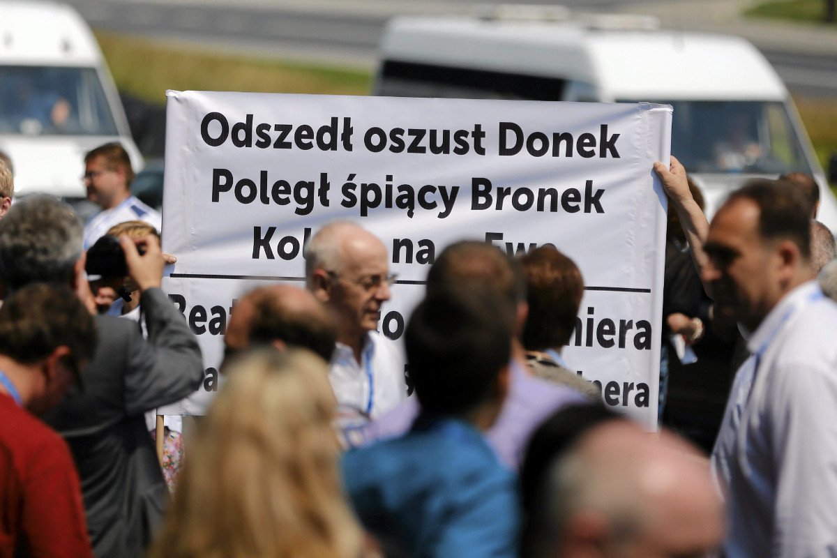 Jednym ze głównych haseł PiS-u w wyborach była walka z "układem" i "rozrzutnością" poprzedniej ekipy.