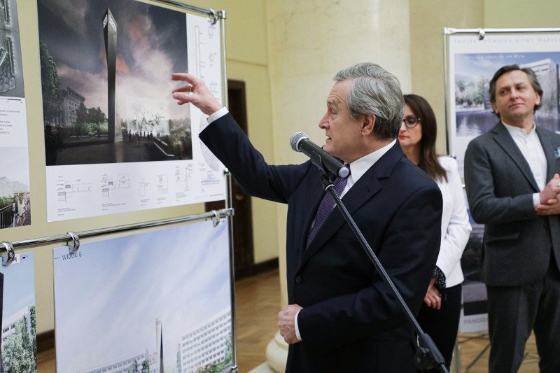 Pomysł zespołu Mirosława Nizio wygrał w konkursie na pomnik Bitwy Warszawskiej 1920.