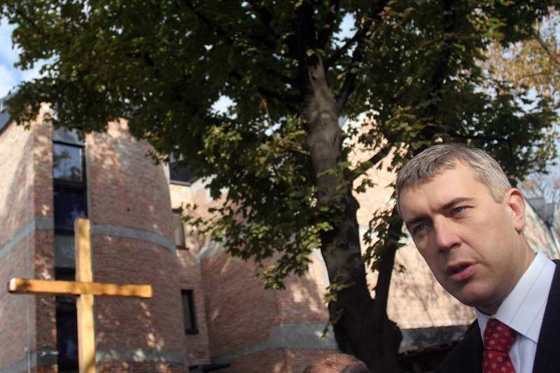 Roman Giertych rozpoczął swoją kampanię w 2006 roku w Nowej Hucie. Tak wydarzenie widział fotoreporter.