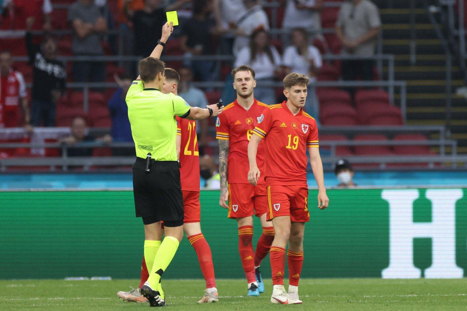 David Brooks zmaga się z nowotworem, 24-latek zszokował świat piłki