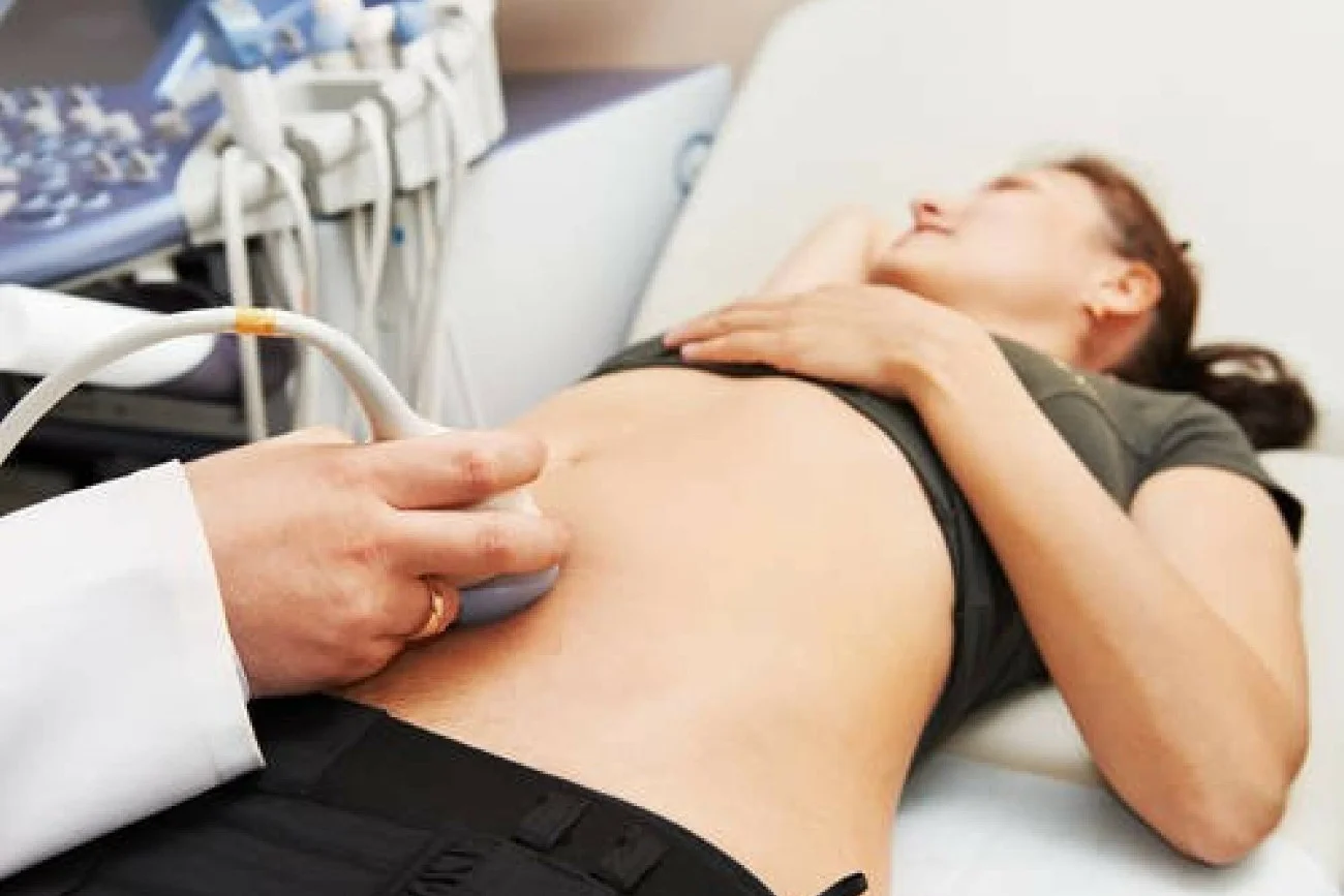 Brak refundacji in vitro to dla wielu par realna bariera. Rządowy program skupia się głównie na diagnostyce.