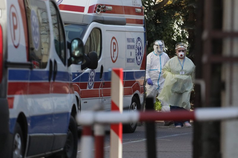 Wykryto nowe ognisko koronawirusa w Szpitalu Wolski w Warszawie.