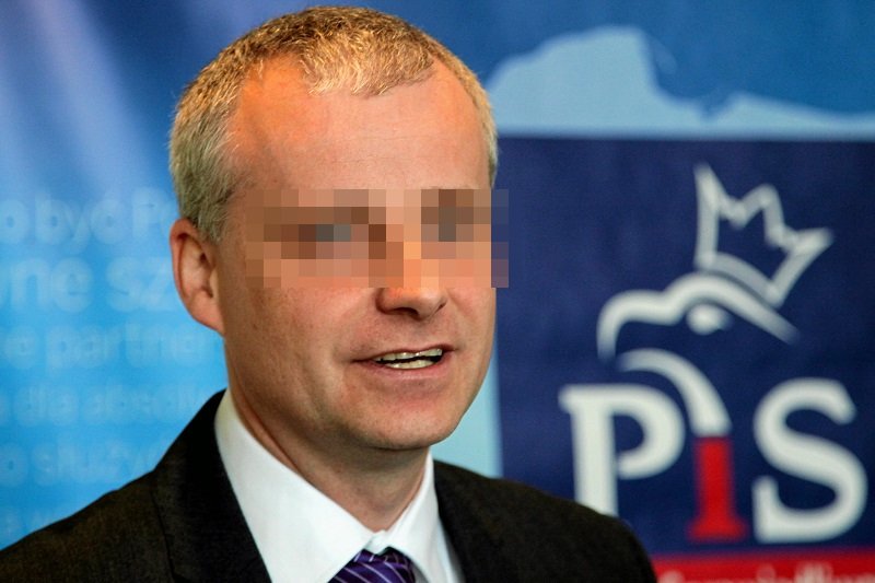 Działacze PiS z Dolnego Śląska mieli okradać PCK.