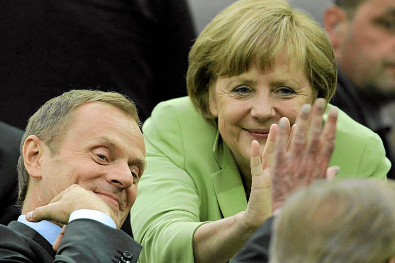 Kandydat SPD na kanclerza Peer Steinbrueck straszy Niemców Angelą Merkel, straszy ich też Polakami.