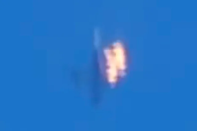 Opublikowany w internecie film przedstawia spadającego antonowa, a nie boeinga Malaysia Airlines