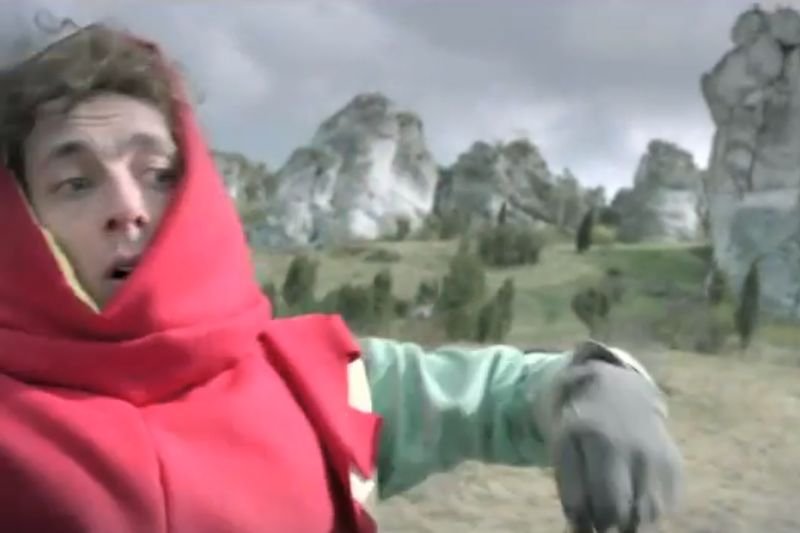 Scena z jazdy konnej nie za bardzo się udała.