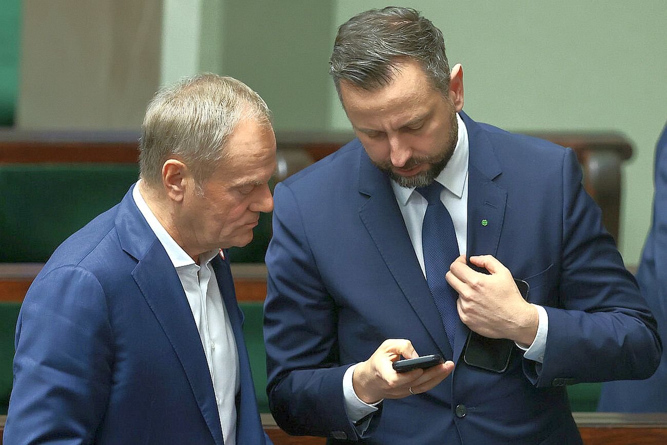 Donald Tusk błyskawicznie poparł pomysł Kosiniaka-Kamysza. Hołownia poza wyborami prezydenckimi?