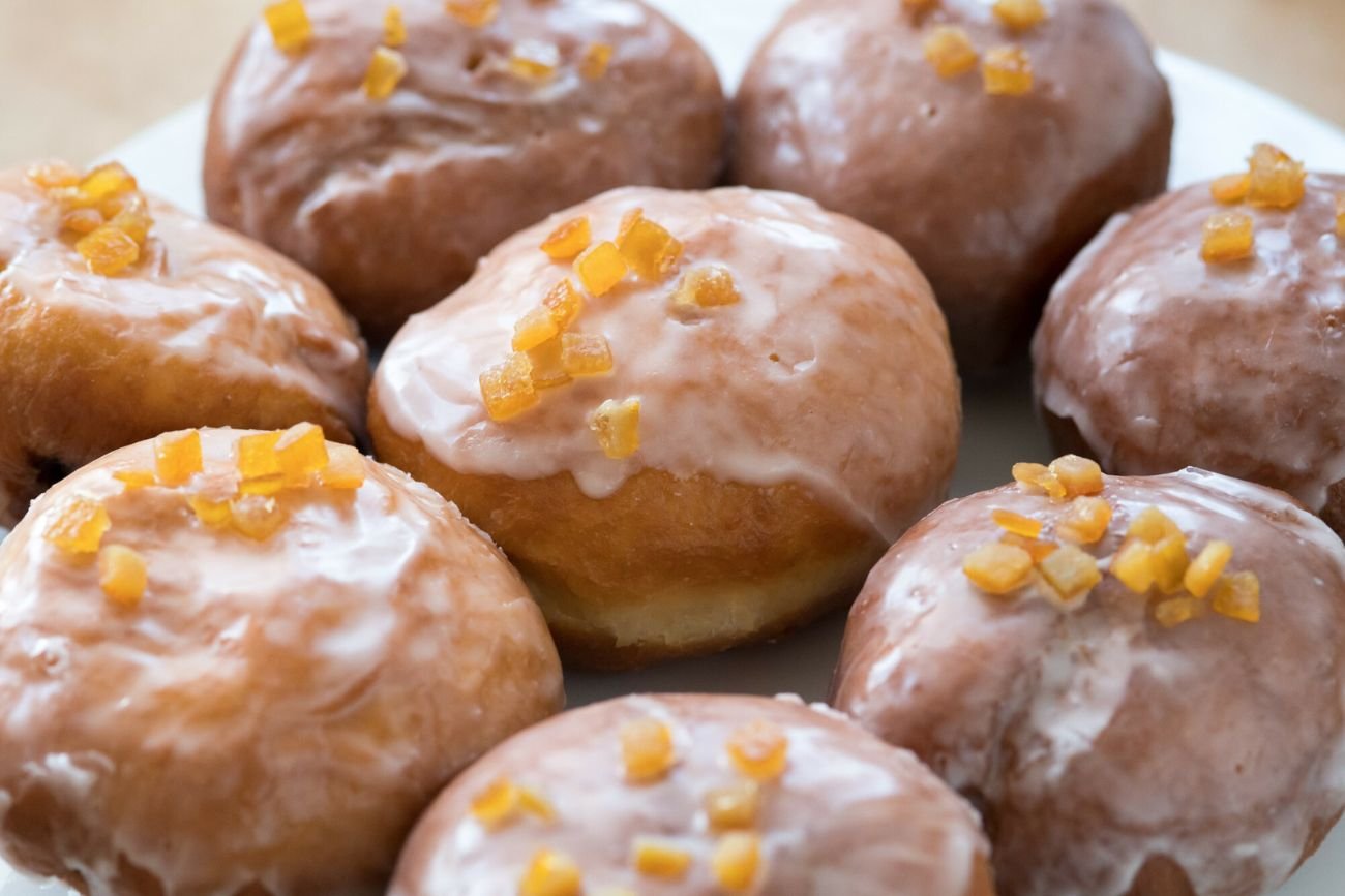 Kiedy wypada Tłusty czwartek 2025? Tak zrobisz najlepsze domowe pączki.