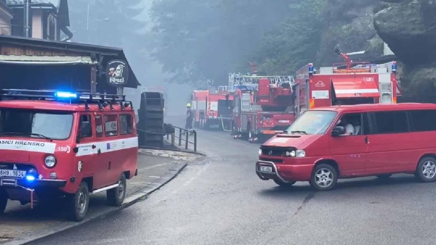 "Czeska Szwajcaria" stanęła w ogniu. Wielka akcja straży pożarnej. Praga prosi Słowację o pomoc