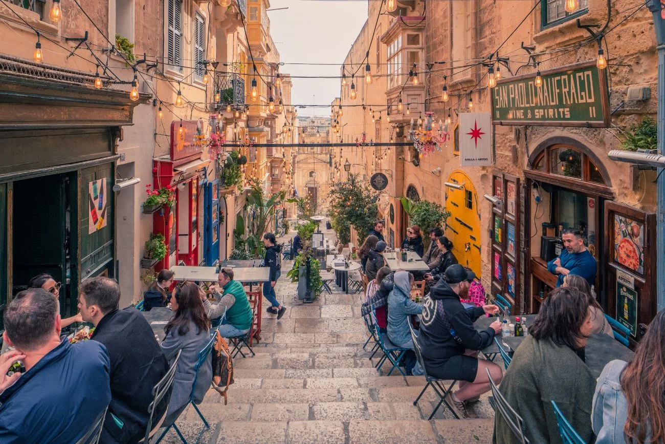 Malta i Hiszpania dwoma najpopularniejszymi kierunkami w 2024 roku Najpopularniejsze kierunki w 2024 roku. Na czele Malta
