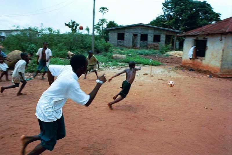 W ataku na szkołę w Nigerii zginęło co najmniej 30 osób. (zdjęcie ilustacyjne)