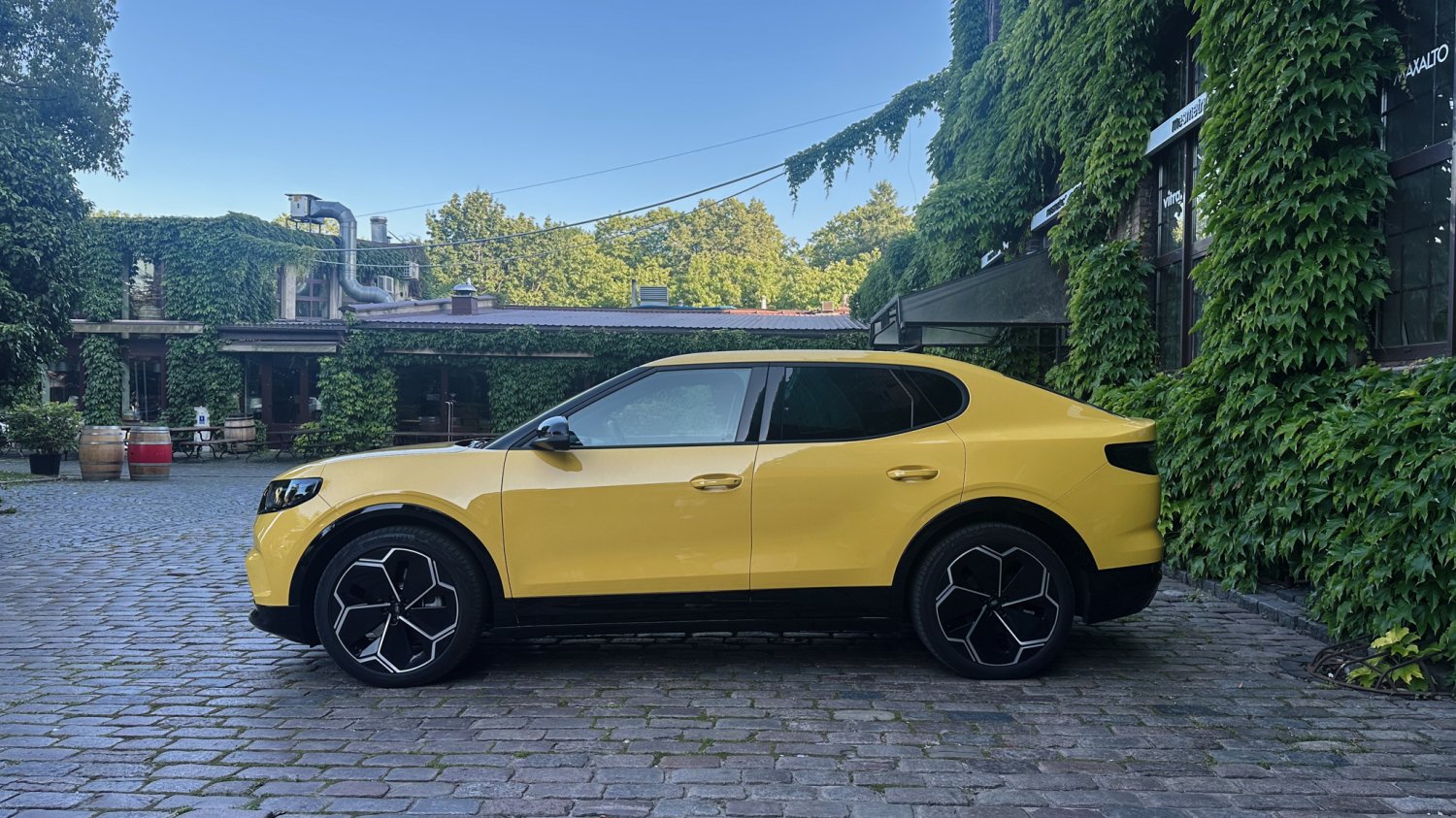 Ford Capri EV– test. Oto wersja AWD 340 KM. Zasięg, osiągi, cena