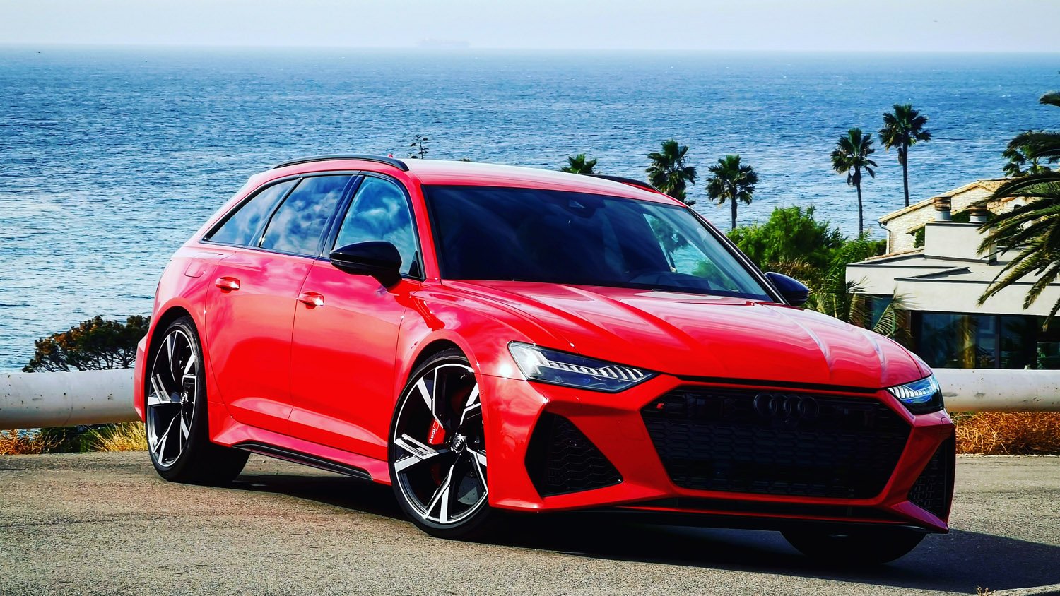 Pierwsze jazdy testowe nowym Audi RS6.
