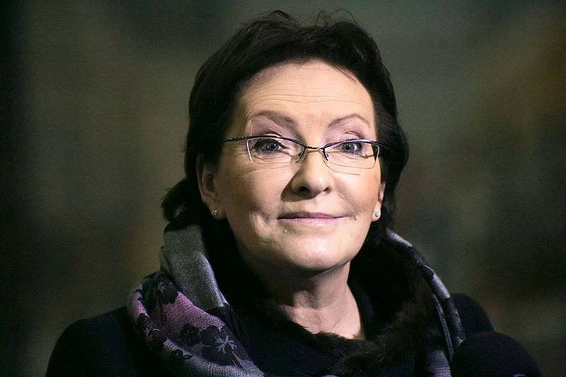 Córka premier Ewy Kopacz zdradza w "Newsweeku" kulisy wejścia swojej matki do polityki.