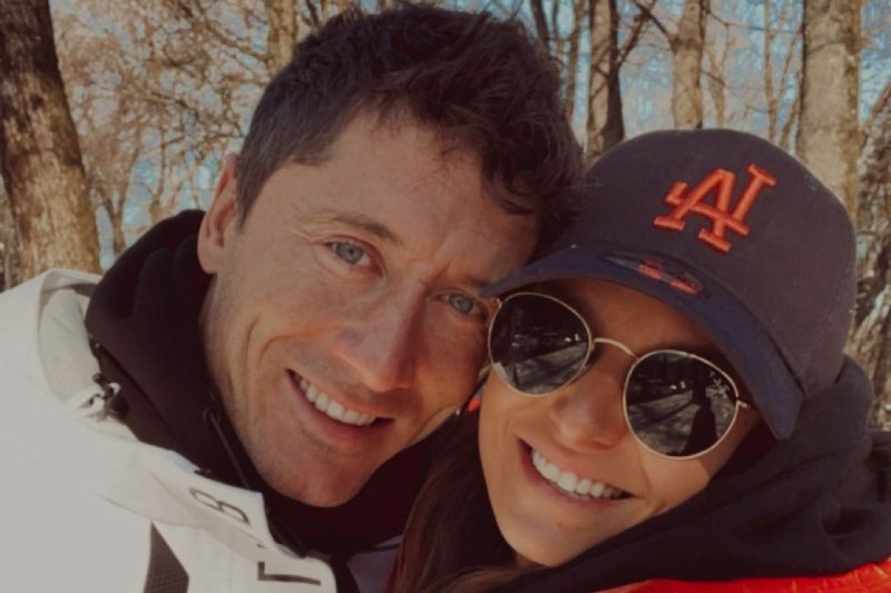 Anna Lewandowska pierwszy raz pokazuje twarze córek. Podobne bardziej do Roberta czy Ani?