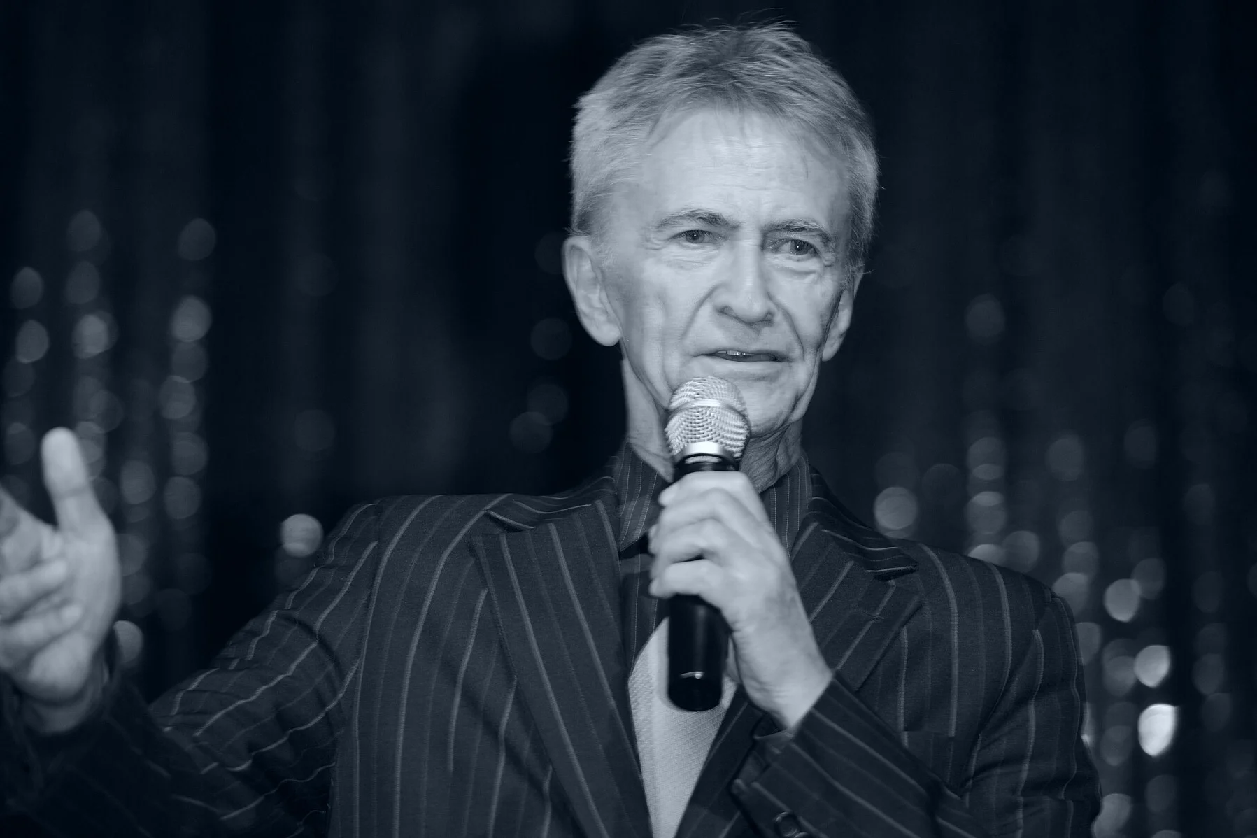 Nie żyje satyryk oraz polityk Tadeusz Ross.