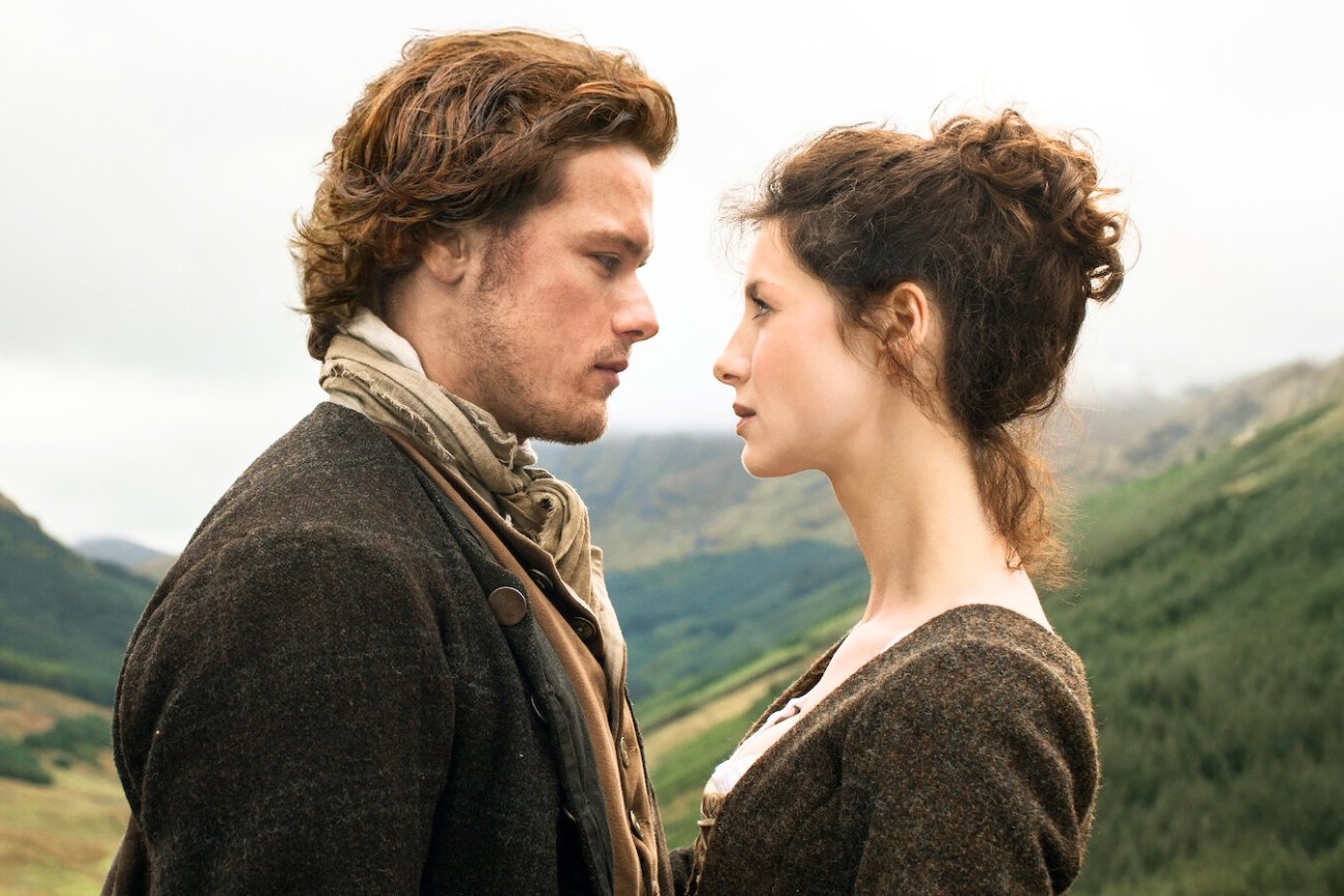 Tęsknotę za "Outlanderem" zastąp tymi 6 serialami. Z nimi cofniesz się w czasie