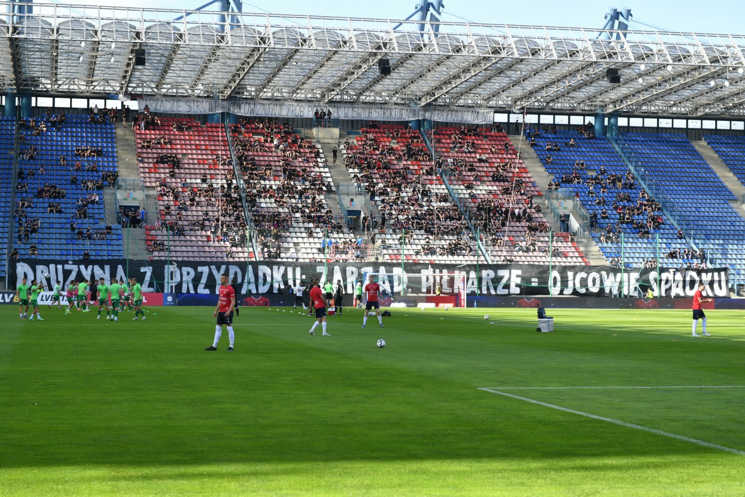 Radny Łukasz Wantuch chce zburzyć stadion Wisły Kraków. To wcale nie jest żart