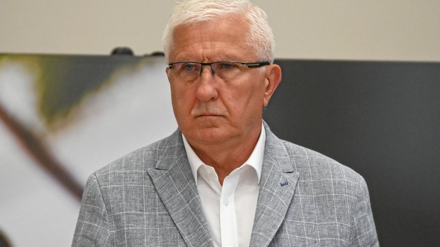 Nowa partia na scenie politycznej. To alternatywa dla tych, którzy mają dość PO i PiS. Wadim Tyszkiewicz zakłada nową partię. Ma przełamać duopol PO-PiS.