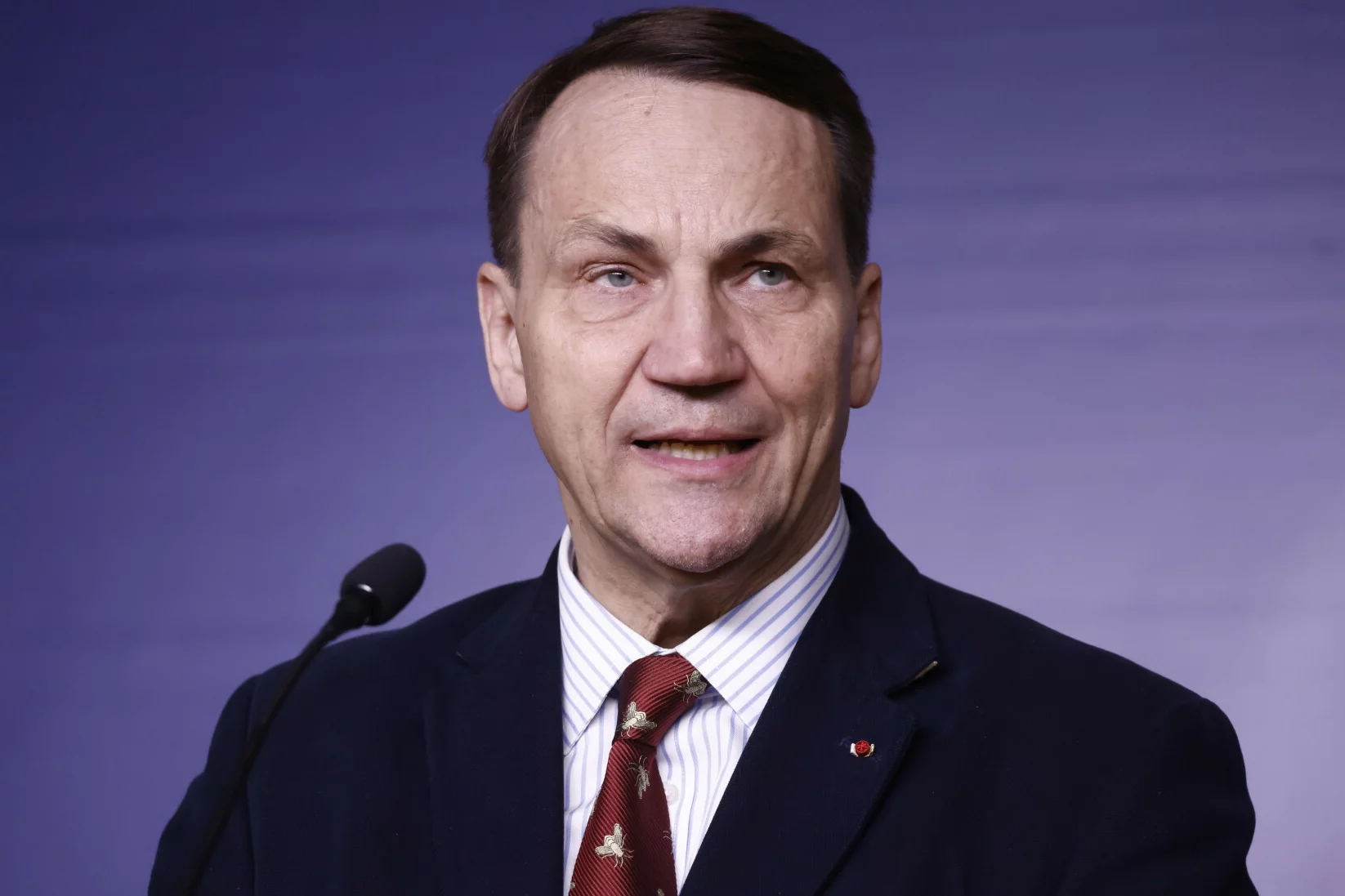 Przyszły ambasador USA w Polsce grozi polskiemu rządowi. Sikorski odpowiada