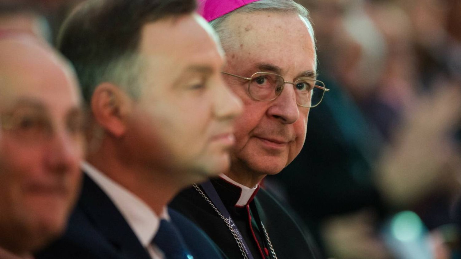 Andrzej Duda nie spełnił prośby abp Gądeckiego. "Idzie za tłumem"