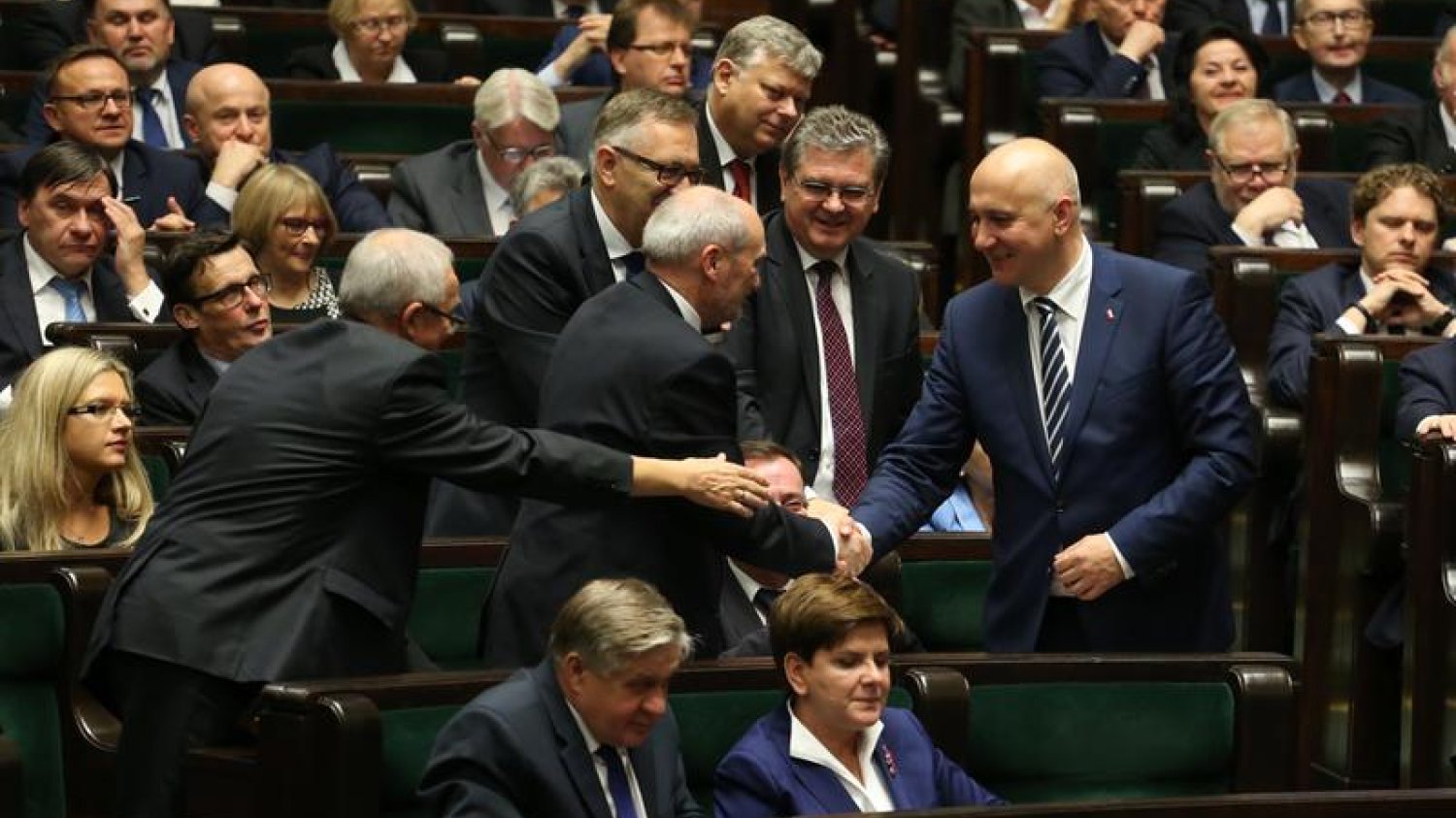 Premier Beata Szydło nie panuje nad rządem.