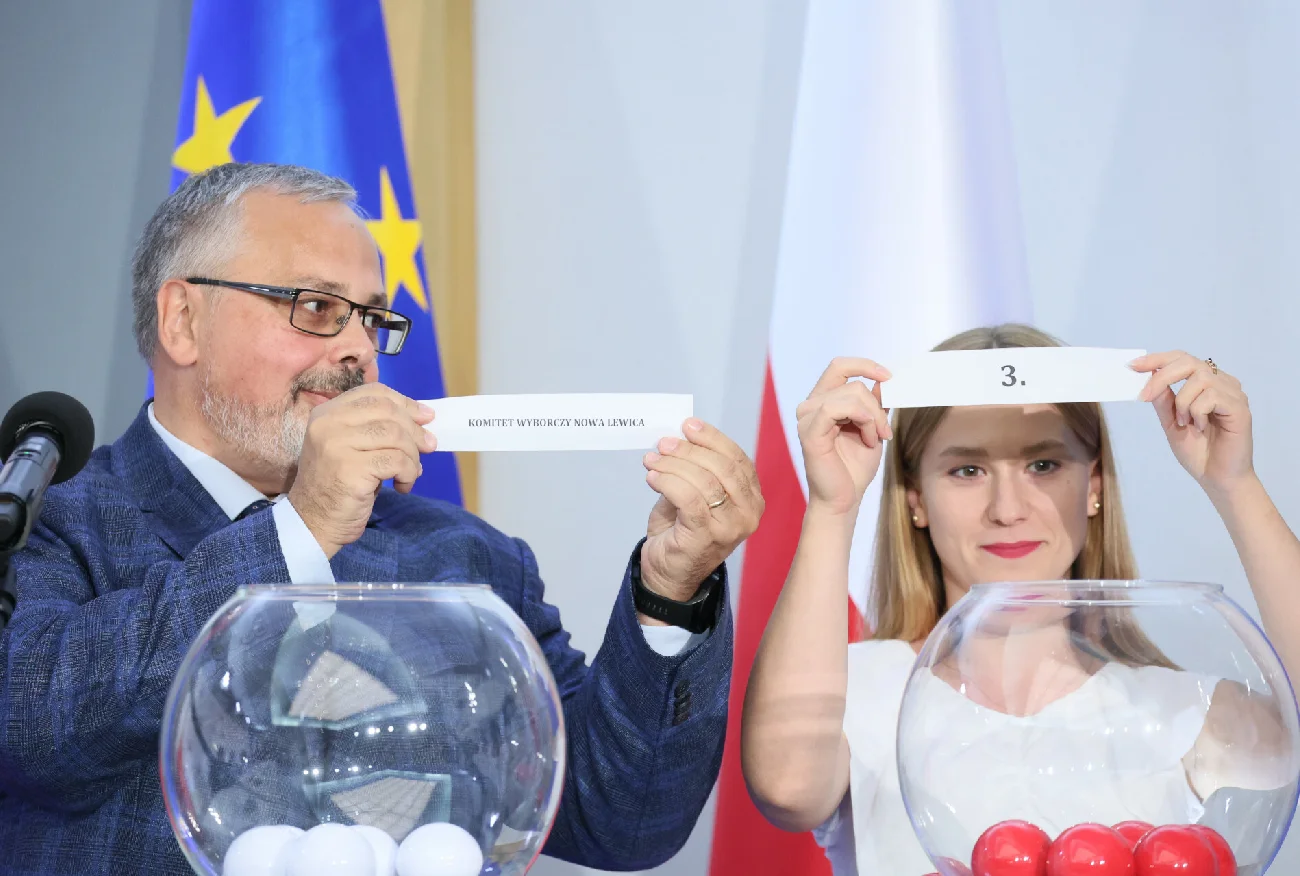 Wybory 2023. Numery list komitetów. PiS bez "jedynki", a KO daleko w tyle.